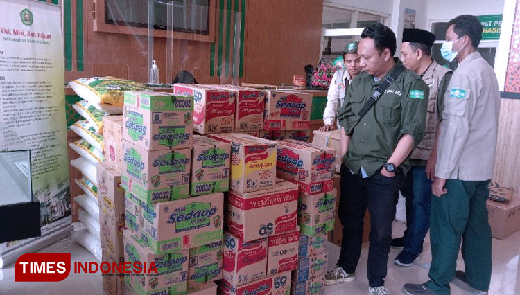 bantuan-korban-banjir-melalui-LPBI-NU-3.jpg