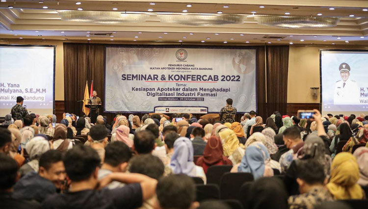 konfercab-Ikatan-Apoteker.jpg