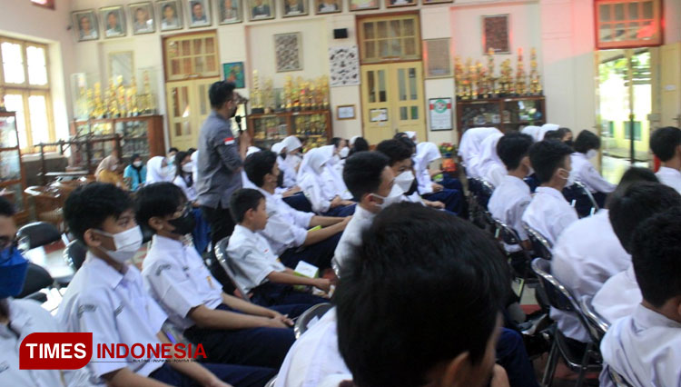 SMP-Negeri-8-Yogyakarta-1.jpg