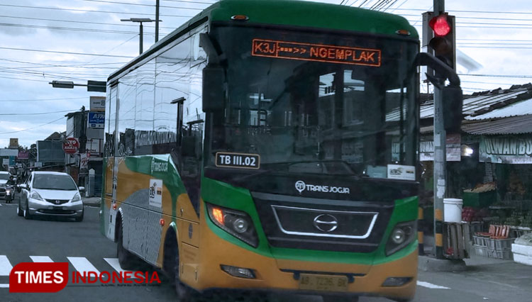 Naik Trans Jogja, Pelajar Cukup Bayar Rp60