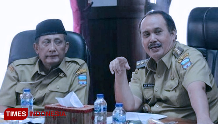 Bupati Pangandaran Jeje Wiradinata didampingi Wakil Bupati Pangandaran Ujang Endin Indrawan (Syamsul Ma'arif/TIMES Indonesia)