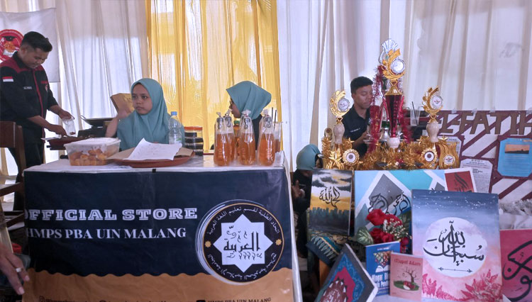 Branding Jurusan, Fakultas Ilmu Tarbiyah dan Keguruan UIN Maliki Malang Gelar Expo dan Bazar