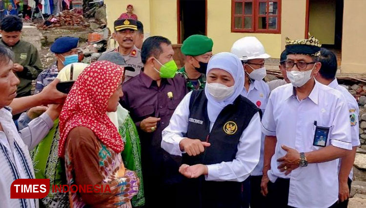 Khofifah-3.jpg