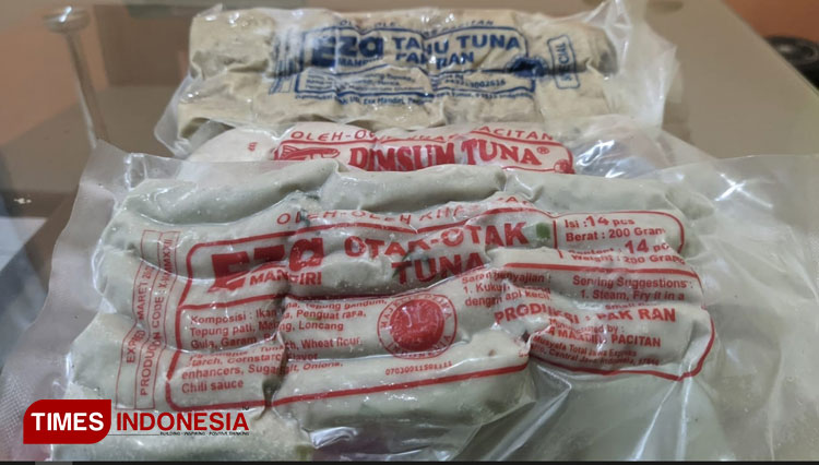 Tahu Tuna Pak Ran Pacitan Raup Omzet Jutaan Rupiah Per Hari Times