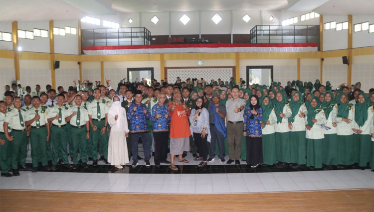 Foto bersama usai Kuliah Tamu Polbangtan Malang bersama Pak Ndul, Kamis (10/11/2022) di Aula Sasana Giri Sabha. (Foto: Polbangtan Malang for TIMES Indonesia)