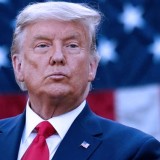 Mantan Presiden AS Donald Trump Ditahan, Ini Alasannya