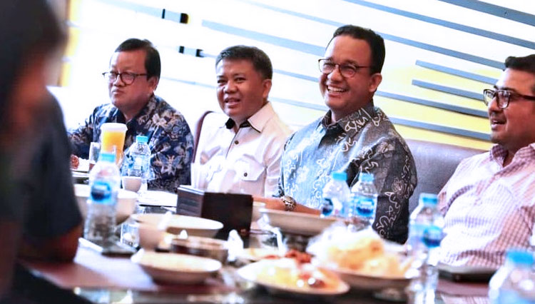 Anies Baswedan saat santap siang bersama pentolan Koalisi Perubahan. (Foto: Dokumentasi TIMES Indonesia)