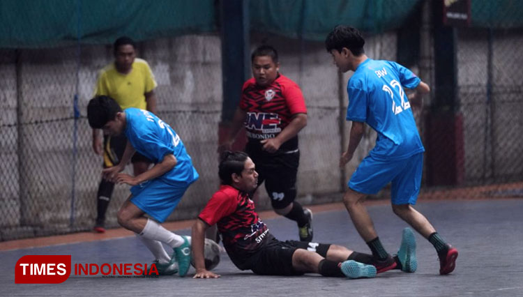 Pertandingan-Futsal-ini-sangat-ketat.jpg