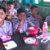 Maklurah, Cara Unik SDN 1 Ngadirojo Pacitan Ajarkan Siswa Suka Telur dan Buah