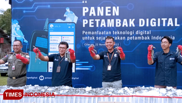Pamerkan hasil panen petambak digital 4.0. (FOTO: Estanto Prima Yuniarto/TIMES Indonesia)