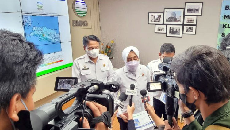 Kepala BMKG Dwikorita Karnawati saat jumpa pers mengenai bencana gempa bumi di Cianjur. (Foto: Humas BMKG)