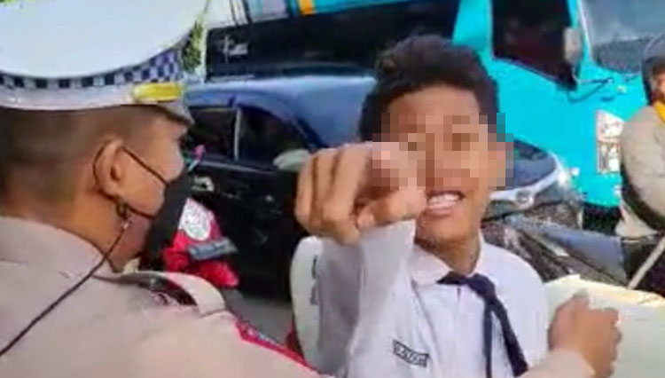 viral-pelajar-SMP-di-Sidoarjo-11.jpg
