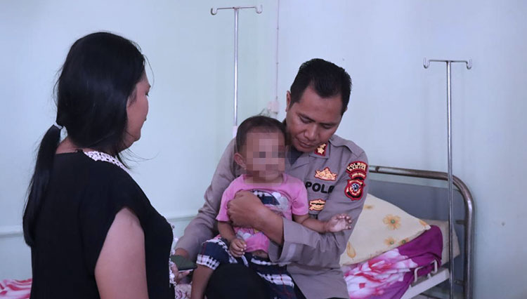 Kapolres Banjar Sigap Evakuasi Anak Korban Lakalantas