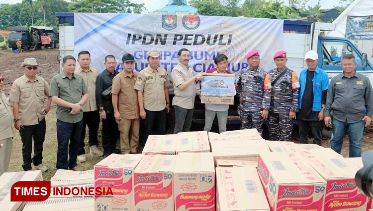 IPDN Salurkan Bantuan untuk Korban Gempa Cianjur