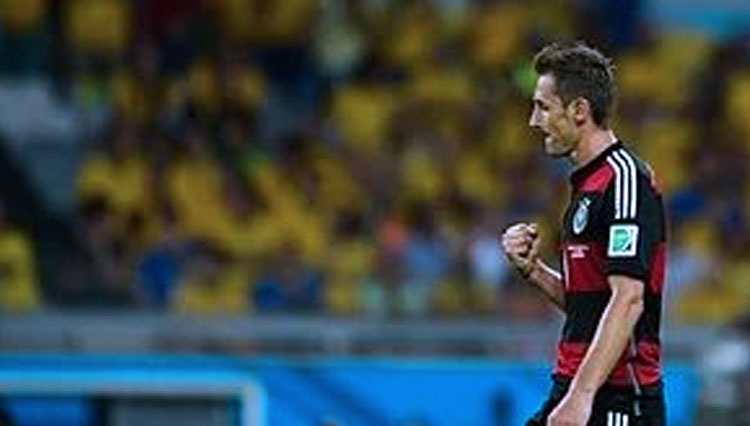 Miroslav Klose saat merayakan gol Piala Dunia ke-16 di Piala Dunia 2014 (FOTO: wikipedia)