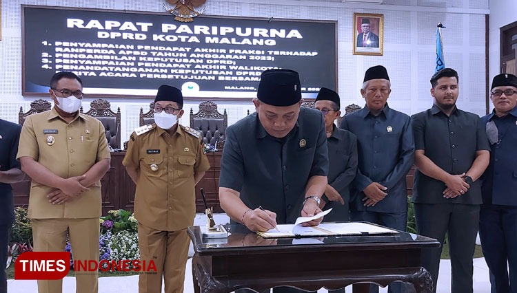 Dok! APBD TA 2023 Kota Malang Ditarget Rp2,8 Triliun, Dewan Soroti ...