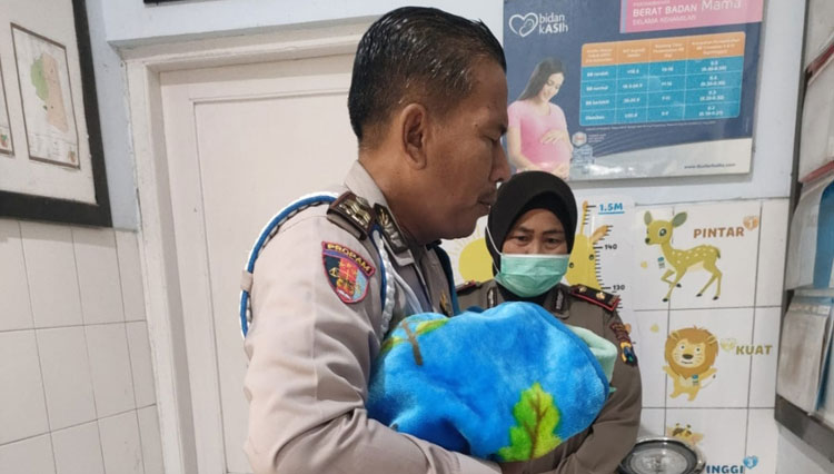 bayi-perempuan-2.jpg