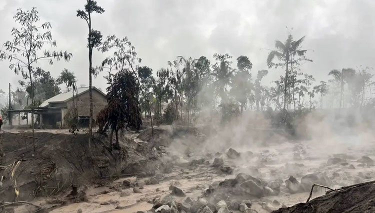 Terdampak Lahar Dingin Gunung Semeru Dusun Sumberlangsep Lumajang