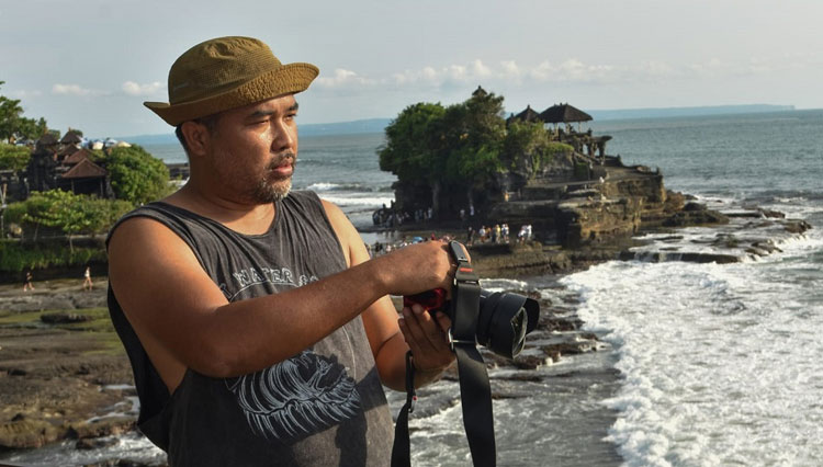 Fotografer Bunyamin Wari.