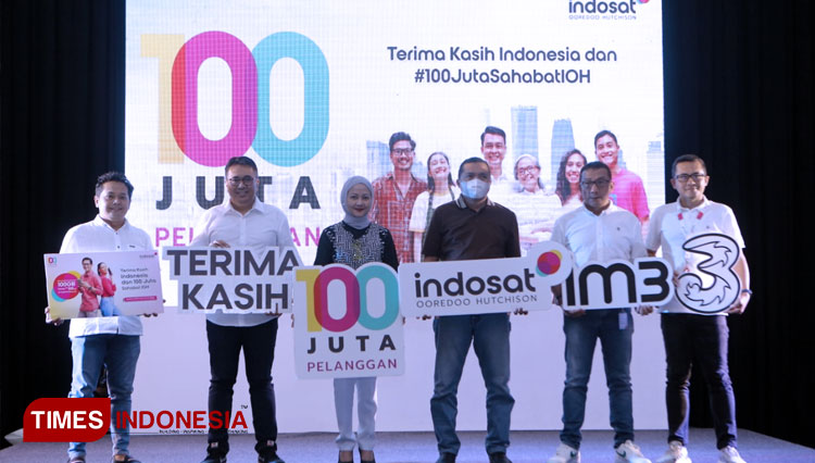 Sambut 100 juta pelanggan, IOH mengundang pelanggan setia IM3 dan Tri di Kantor Regional Surabaya, Jumat (9/12/2022). (FOTO: Lely Yuana/TIMES Indonesia) 