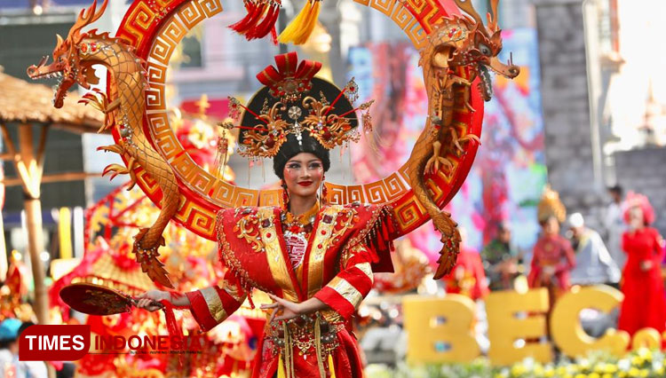 Banyuwangi Ethno Carnival Sukses Tampilkan Keberagaman Suku Nusantara