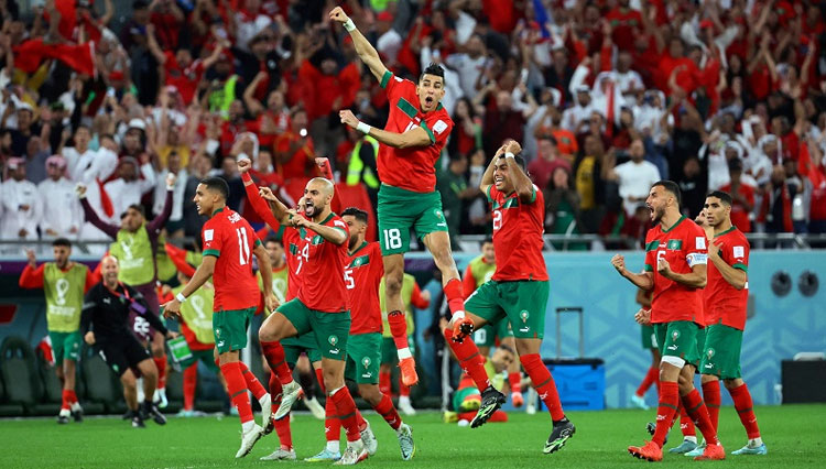 Timnas Maroko memulangkan Spanyol dari Piala Dunia 2022 lewat adu penalti di Stadion Education City, Selasa, 6/12/2022 (Foto: REUTERS)