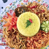 Yellow Rice, a Favorite Breakfast Menu in Indonesia