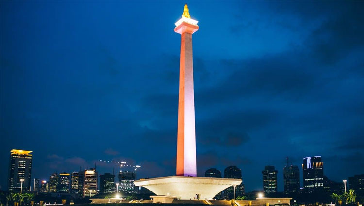 Tempat wisata di Jakarta yang pertama wajib Anda kunjungi yaitu Monumen Nasional atau yang lebih dikenal dengan sebutan Monas. (FOTO: kcic.co.id)