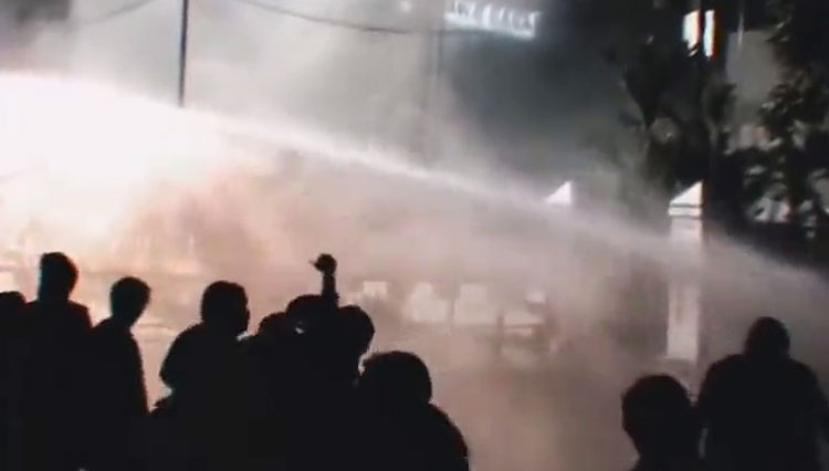 Aksi Demo Mahasiswa di Bandung Berakhir Ricuh, Belasan Orang Diamankan Polisi