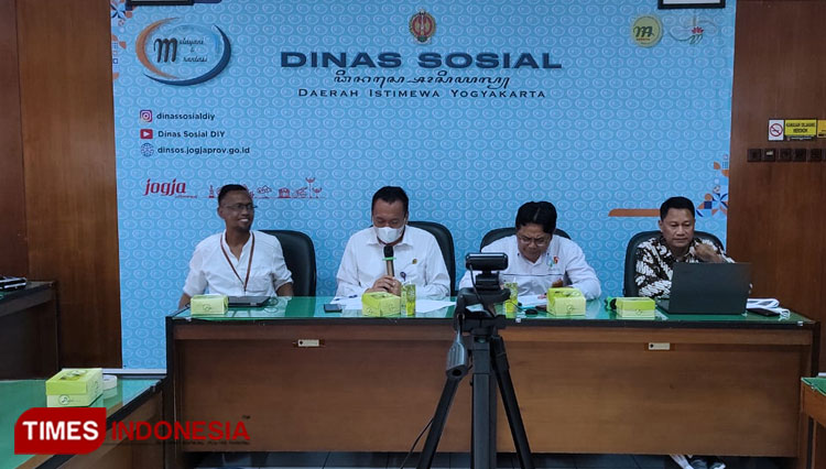 Para narasumber dari berbagai instansi maupun lembaga dalam acara Workshop Data Terpadu Kesejahteraan Sosial Tahun 2022 saat membahas Pendataan Penyandang Disabilitas: antara kebutuhan dan kewenangan. (Foto: Hendro S.B/TIMES Indonesia)