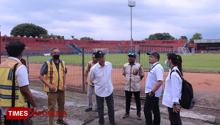 Stadion-Brawijaya-Kediri-3.jpg