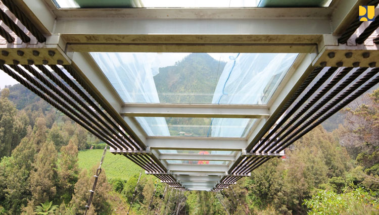 Jembatan-Kaca-Probolinggo-3.jpg