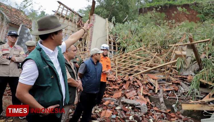 Bupati Bandung Dorong Pengembang Segera Tangani Longsor Nagreg