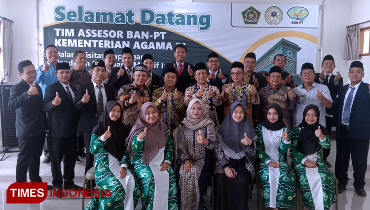 Yayasan-Darul-Maarif-c.jpg