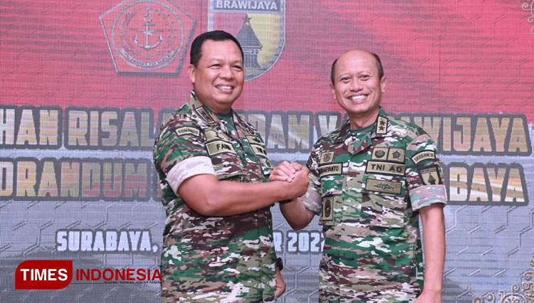 Panglima-Kodam-V-Brawijaya-Mayjen-TNI-Farid-Makruf-3.jpg