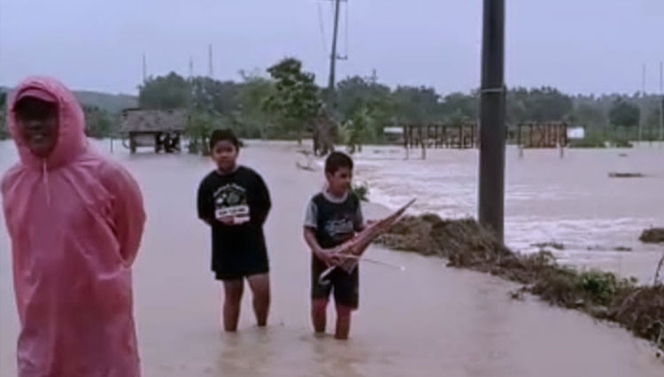 banjir-gresik-2.jpg