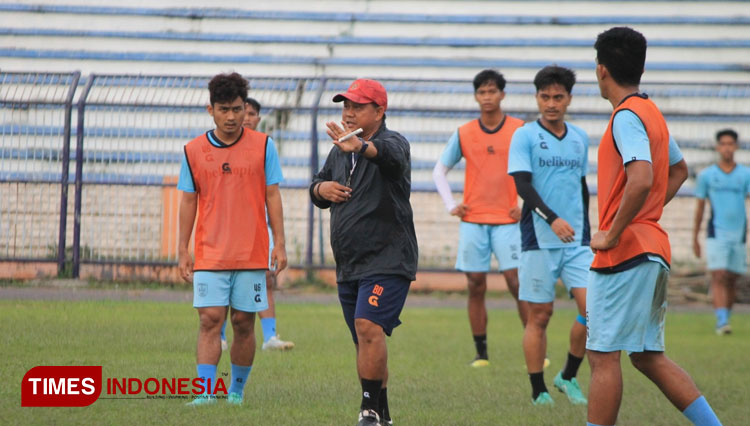 Pelatih Persela Berharap Segera Ada Kepastian Jadwal Lanjutan Liga 2