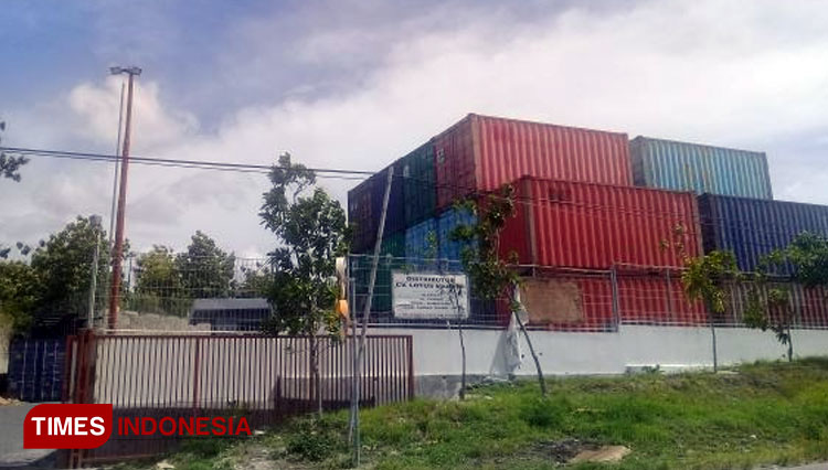 Kantor Distributor CV Lotus Mandiri. (Foto: Habibudin/TIMES Indonesia)