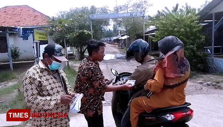 memberikan-tanggapan-kepada-media-2.jpg