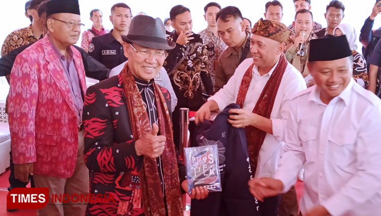 Bupati-Majalengka-c.jpg
