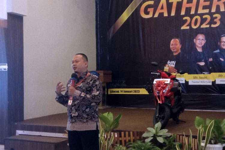 Pranowo Rahutomo: Mengarungi Lautan Bisnis Online dengan Strategi dan Dedikasi