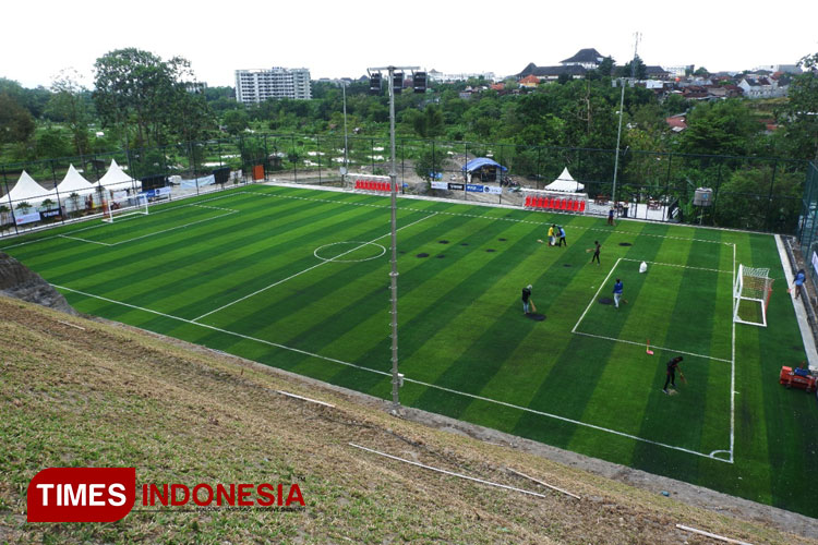 Maguwoharjo Soccer Field, lapangan mini football sintetis berstandar FIFA. (Foto: Tria Adha/TIMES Indonesia)