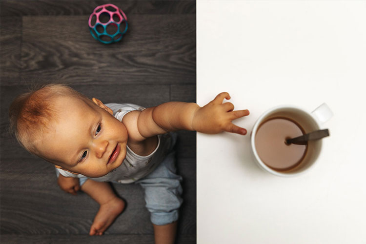 Bayi diberi kopi supaya tidak step hanya mitos