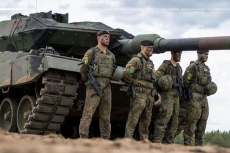 Polandia Resmi Kirim Surat Izin Pengiriman 14 Tank Leopard ke Ukraina 
