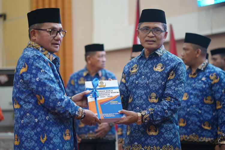 Kukuhkan Dewan Pengurus Korpri, Ini Harapan Wali Kota Gorontalo
