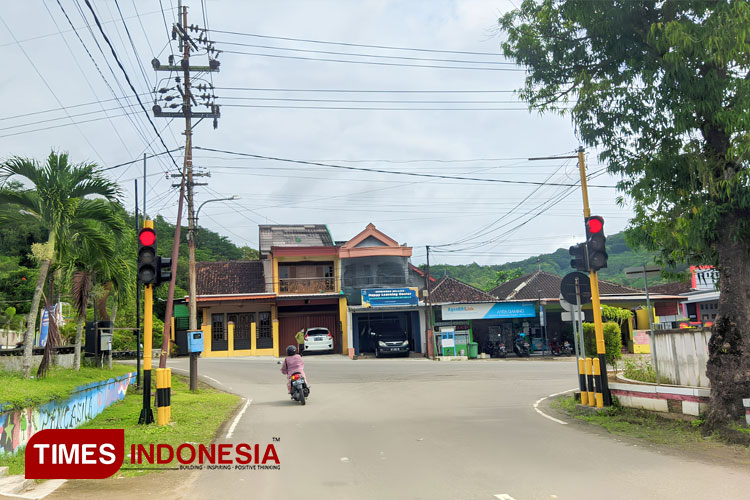 Lalu-LIntas.jpg