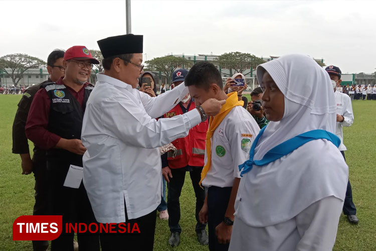 PMI Indramayu menggelar Jumpa Bakti Gembira (Jumbara) VIII. (Foto: Selamet Hidayat/TIMES Indonesia)Foto 2. Apel pembukaan Jumbara PMI Kabupaten Indramayu. (Foto: Selamet Hidayat/TIMES Indonesia)