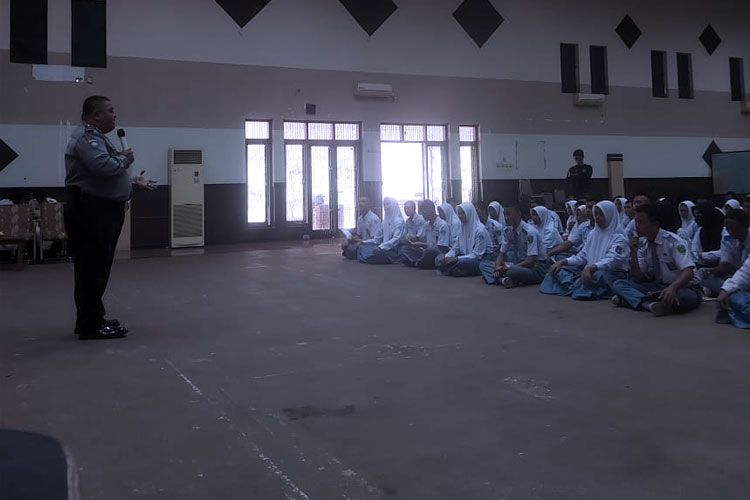 Polisi di Kota Banjar Berikan Edukasi untuk Calon Paskibraka