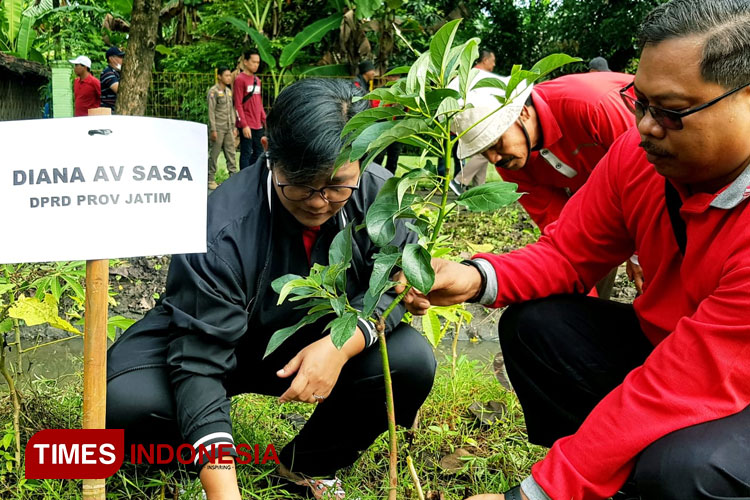 apel-kader-PDIP-Ngawi-a.jpg