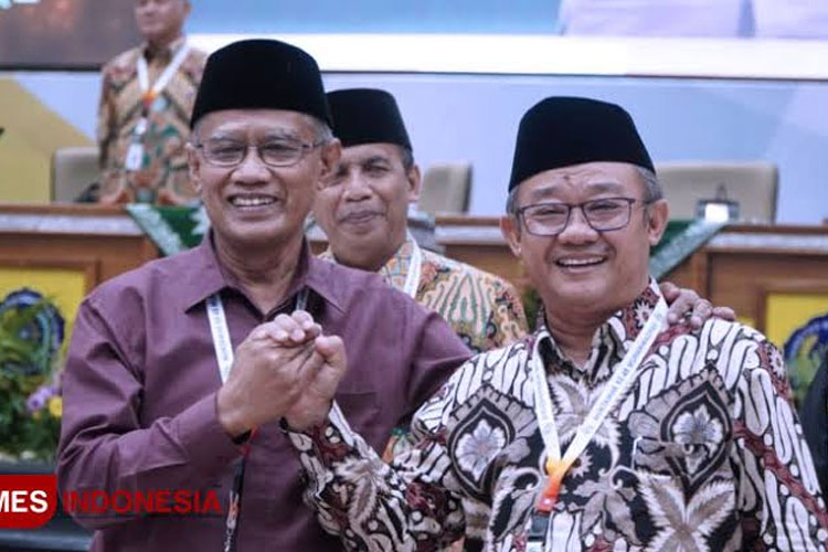 Ketua Umum PP Muhammadiyah Haedar Nashir dan Sekum Abdul Mu'ti. (FOTO: Moh Ramli/TIMES Indonesia)